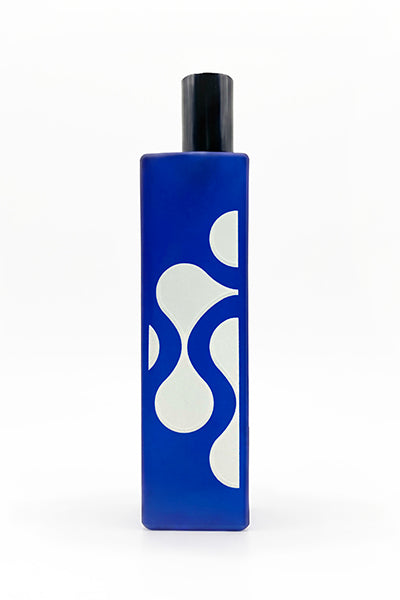Ceci n'est pas un flacon bleu 1/.4